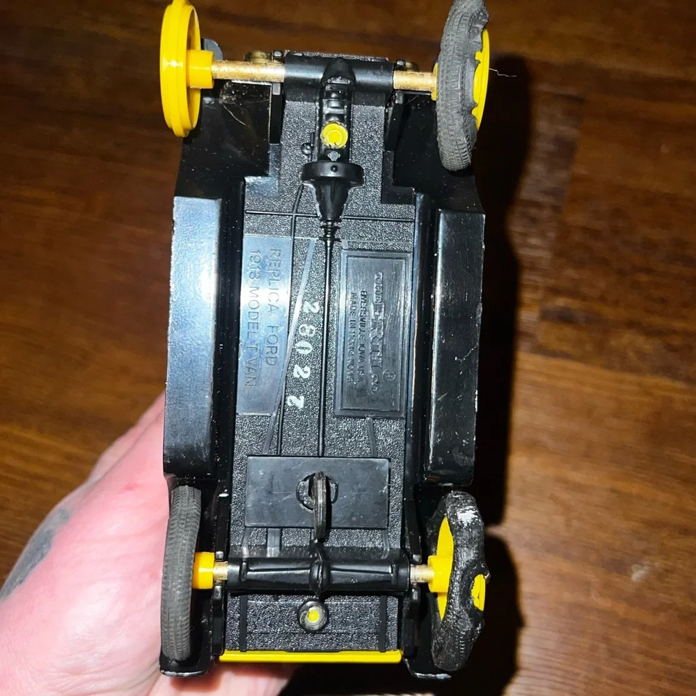 Otasco Replica 1918 Coin Bank Ford Model Truck Vintage Collectable - Picture 12 of 13